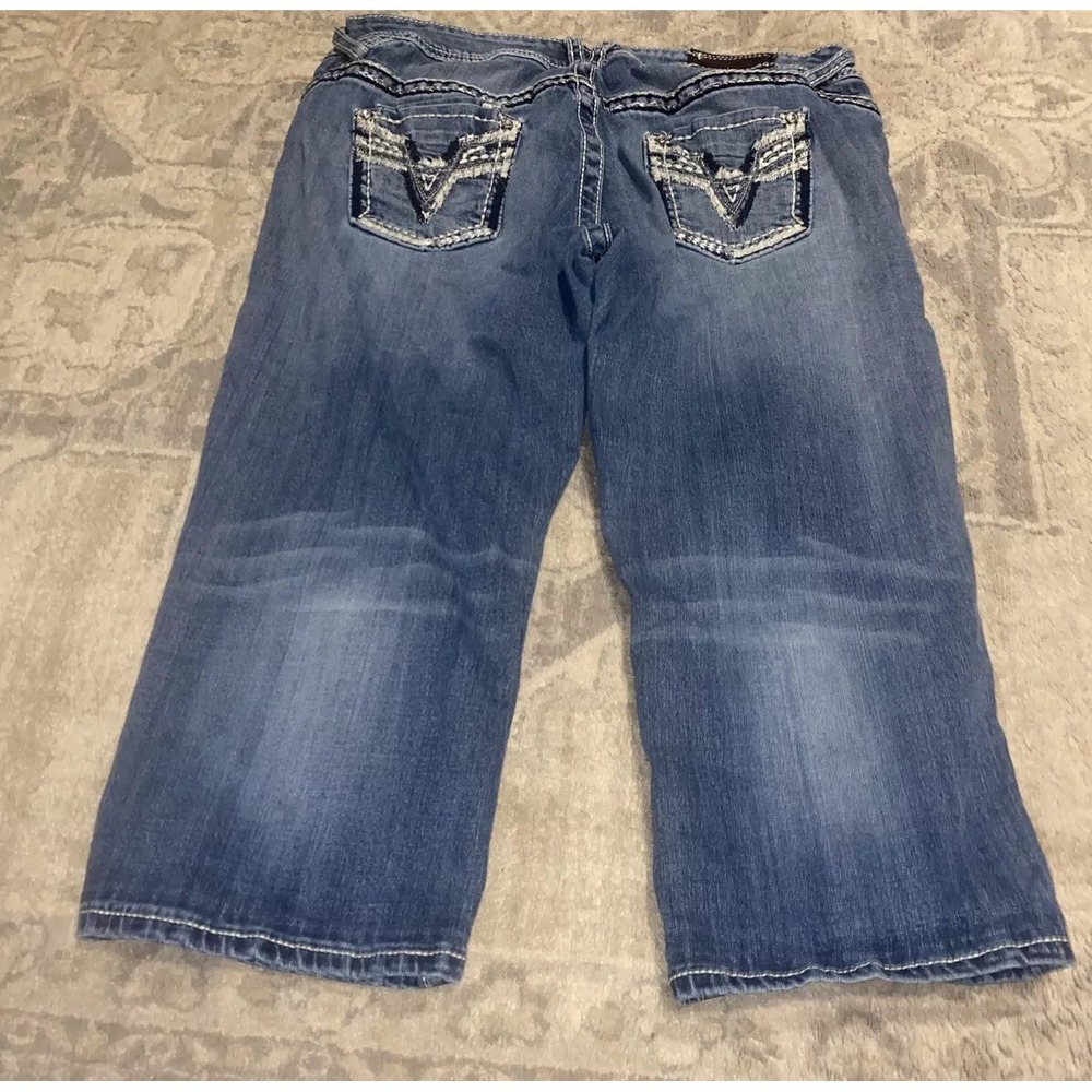 Vigoss Women Size 15‎ The Brooklyn Jean Capri Embellished Zip-fly Mid-rise